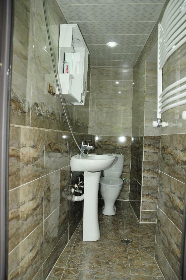 Guest House Ivo 博尔若米 外观 照片